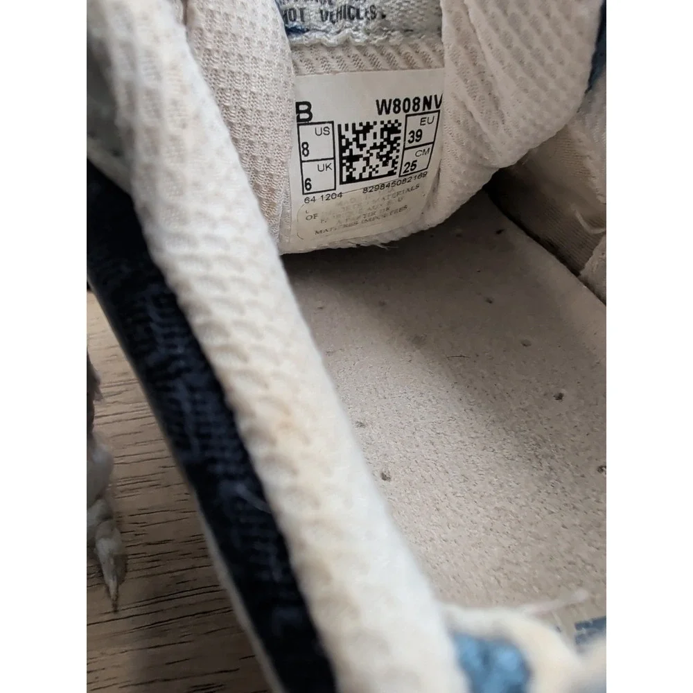 NEW BALANCE 808 Womens Size 8D Navy Blue Sneakers‎ Could Use New Laces